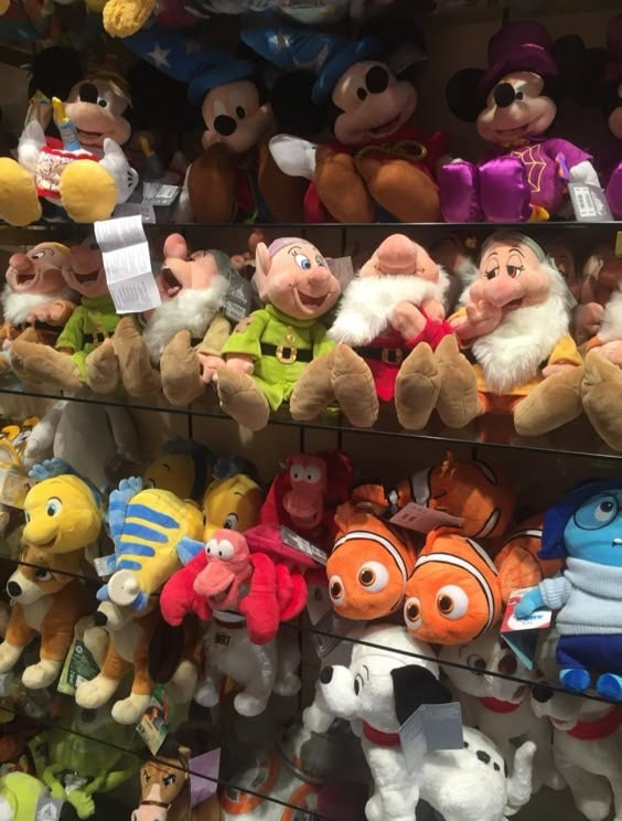 Plush Cartoon dolls 🧸