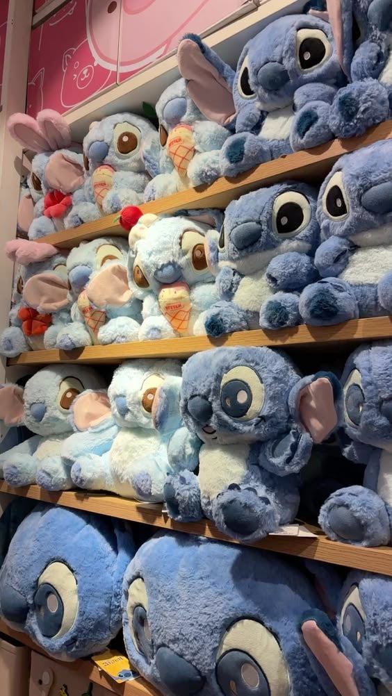 Plush Cartoon dolls 🧸
